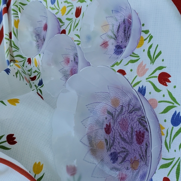 Kim Indonesia glass bowls set of 4